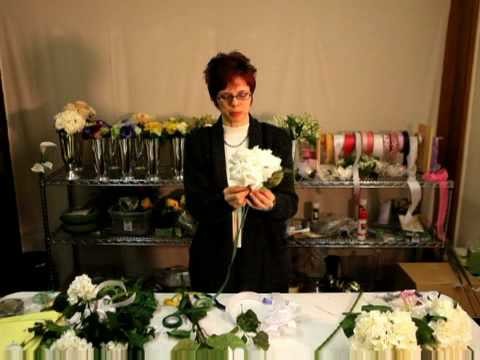 How to Make a Hydrangea Bouquet - Afloral.com Videos