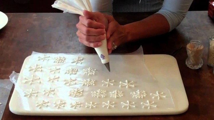How to make Meringue Snowflakes