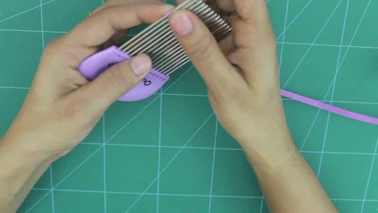 How to Use Quilling Comb