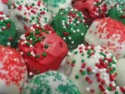 Red Velvet Christmas Truffles (cake pops without the stick)