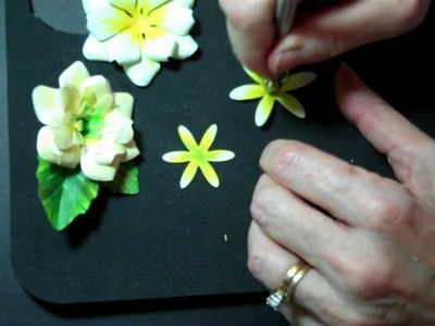 Sculpting Paper Flowers: Gardenia