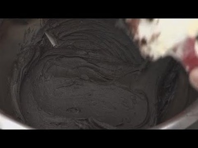 How To Make A Black Cake Frosting