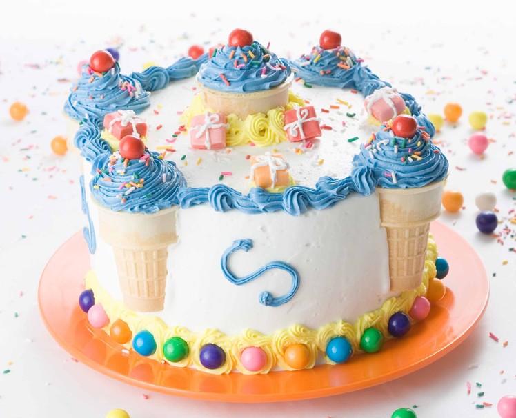 Decorate a Birthday Cake in Minutes