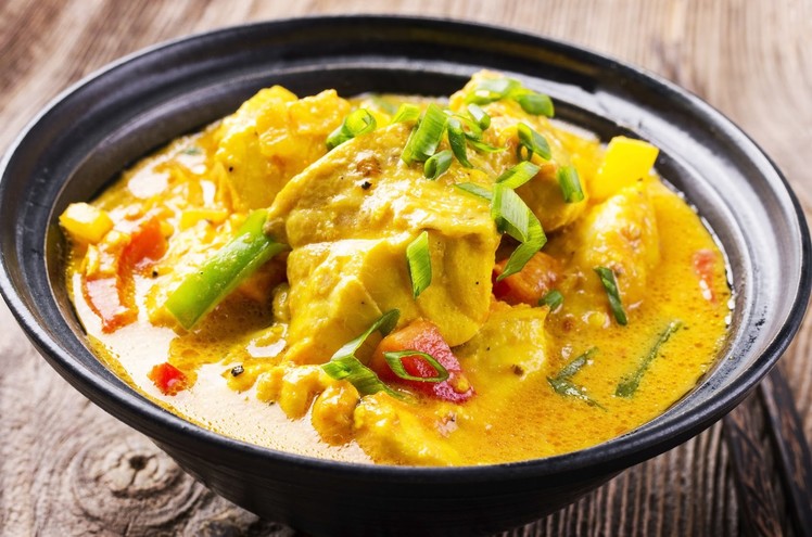 How To Make a Thai Fish Curry