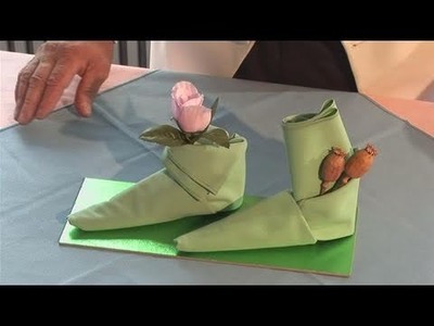 How To Make An Elf Boot Napkin