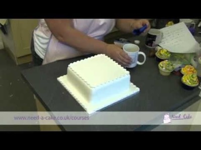How to tie a ribbon around a cake (with ease)