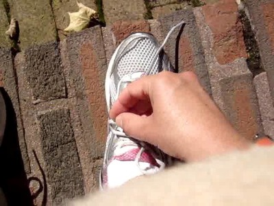 How to tie your shoe with just one hand.