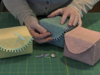 Making Fabric Boxes From Wool Felt by Joggles.com