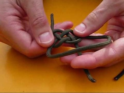 Paracordist how to tie a lanyard knot, Prussik knot to make a paracord belt