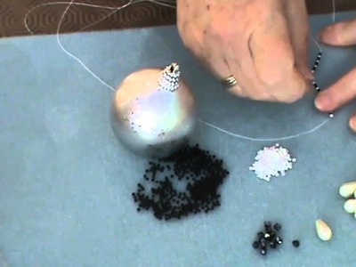 Beaded Bauble, How To ! pt 1. (Adapted from a design by Jill Thomas at gjbeads.)