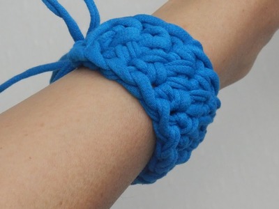 Create a Hairpin Crochet Bracelet - DIY Style - Guidecentral