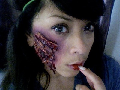 DIY Bloody Scar Makeup tutorial for halloween!