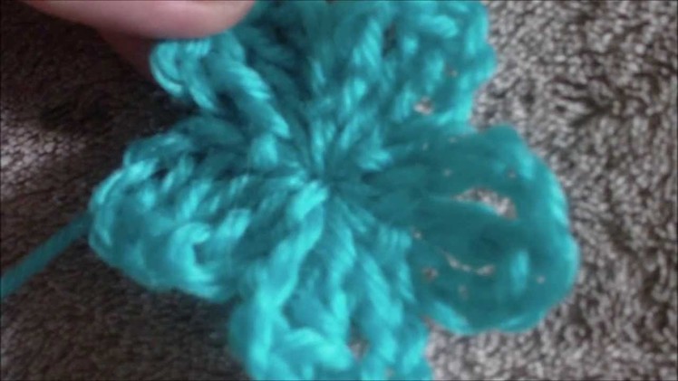 How to make a 5 petal crochet flower