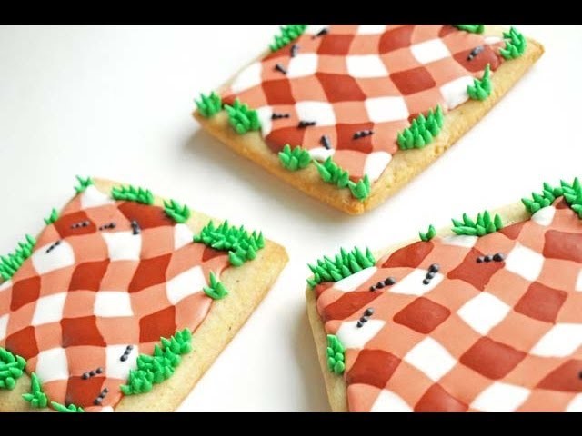 How To Make A Picnic Cookie Using Royal Icing