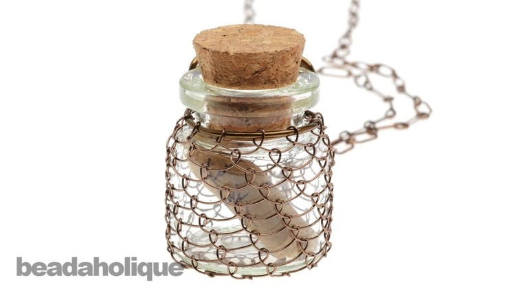 How to Make Wire Netting Around a Bottle