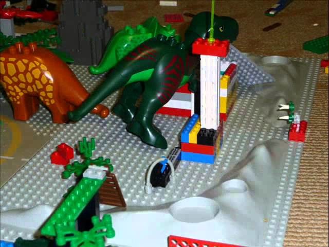 Lego Duplo Dinosaur attack - short stop motion video