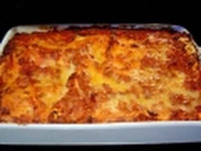 Christmas Lasagna how to make recipe with non traditional béchamel sauce - Italian Food lasagne