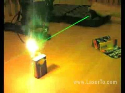How can a green laser pointer make big fire