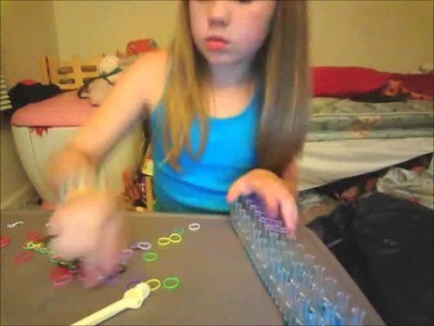 How to make a rainbow loom necklace