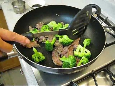 HOW TO MAKE BEEF WITH BROCCOLI - Chinese Style - Fast & Easy Recipe