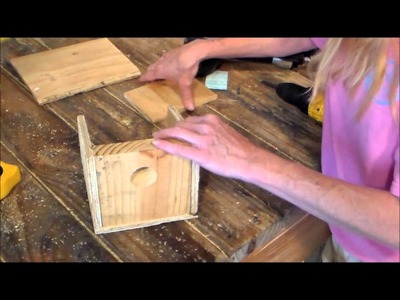 How to build a Birdhouse from scrap