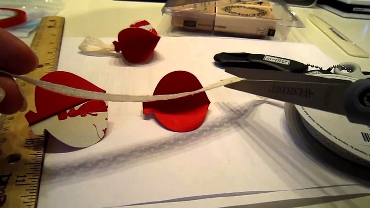 How to Make a Quick Paper Ornament