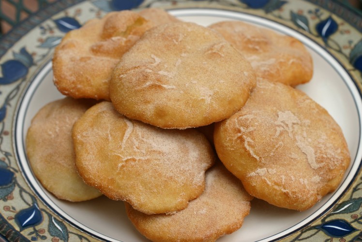 How To Make Bunuelos - A Mexican Pastry With Cinnamon And Sugar