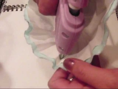 How to make Katy Perry Cupcake bra costume (detailed) Part 1:cupcake paper