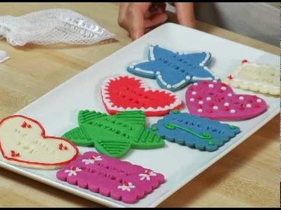 How to Use Message-in-a-Cookie Cookie Cutters for a Personalized Cookie | Williams-Sonoma
