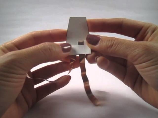 Paper battery holder tutorial