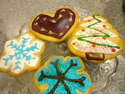 Part 2 of how to make and decorate Christmas cookies