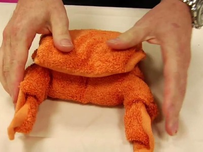 Sears Home Fashions:  How to Make a Towel Crab