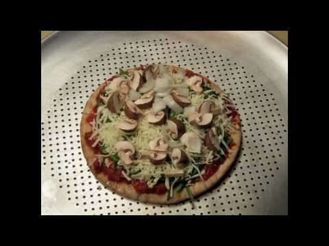 How to Make Whole Grain Pita Pizza