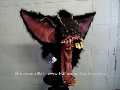 HalloweenAsylum.com Gruesome Bat Creature Reacher Mask