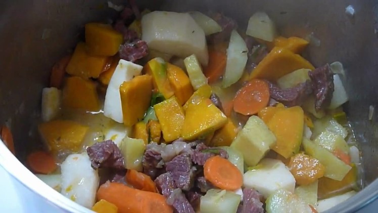 How to make Jamaican work-at-home Soup.