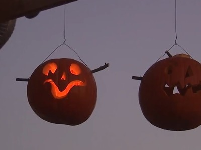 Floating Jack-O'-Lanterns | At Home With P. Allen Smith