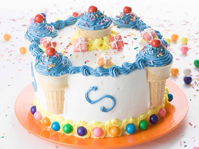Decorate a Birthday Cake in Minutes