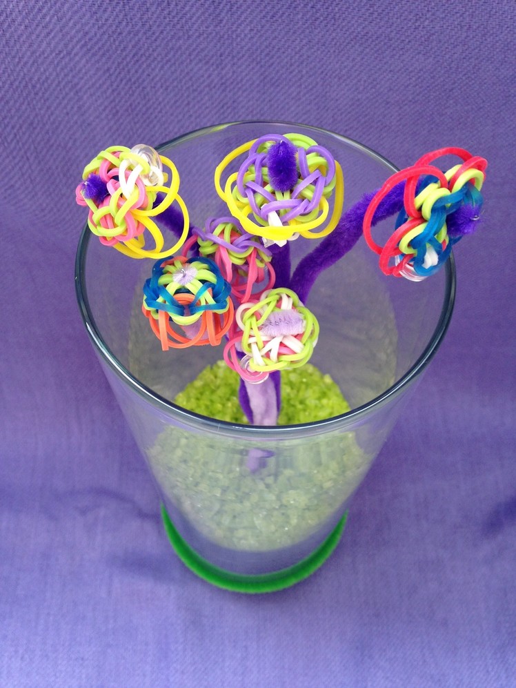 Rainbow Loom Bracelet - Bloom Charms - easy to make great Mother's day gift idea