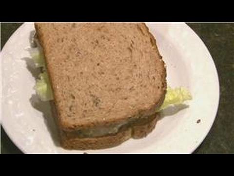 Sandwich Recipes : How to Make a Tuna Sandwich
