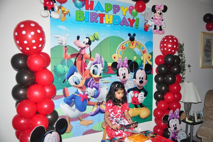 Samayera's mickey mouse bday party. birthday decorating ideas. 