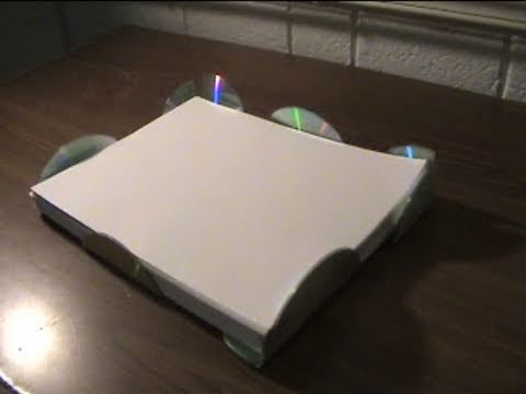 How To Make a Cool Paper Tray Using Cds!