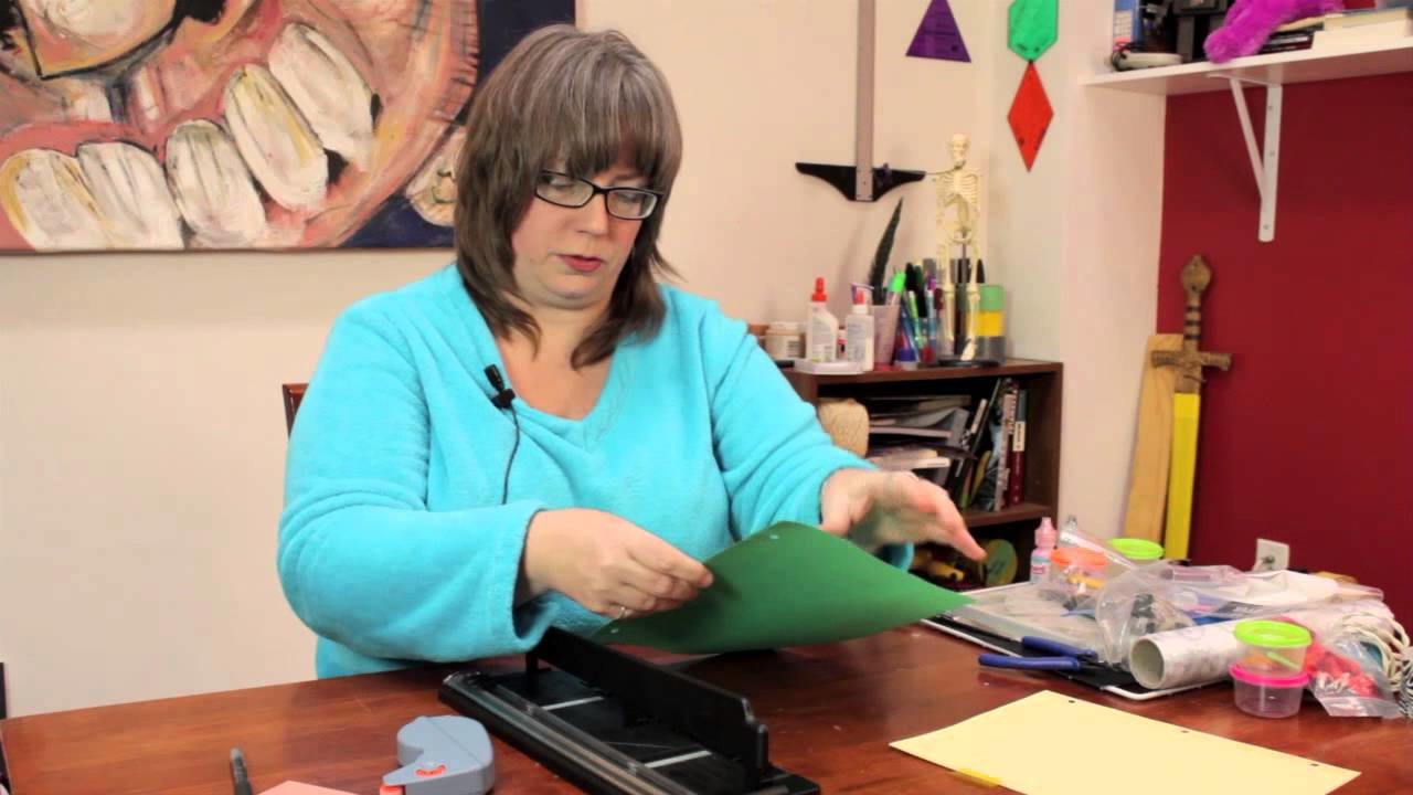 How to Make Dividers for Binders : Custom Crafts