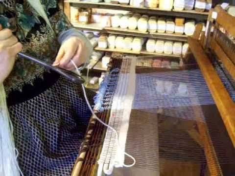 Nancy Today: Weaving tutorial, relaxing, meditative (weaving 49) ASMR weaving