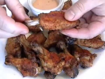 Super Bowl Tips: How to Eat a Chicken Wing!