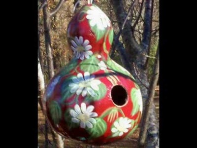 Decorative Ideas for Hand Painting Gourd Birdhouses
