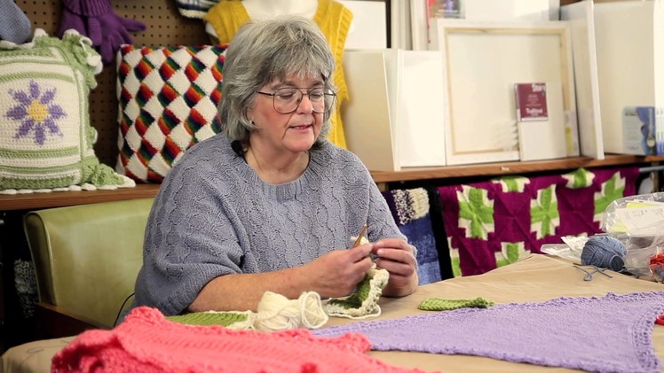 How to Crochet a Border on a Stockinette Shawl : Fun Crochet Projects