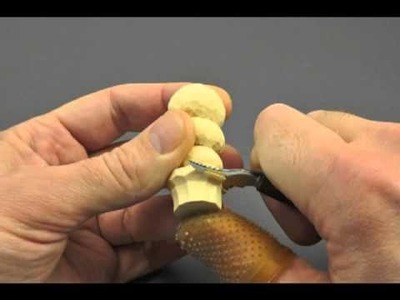 How to for Beginners: Carving a Snowman in Wood