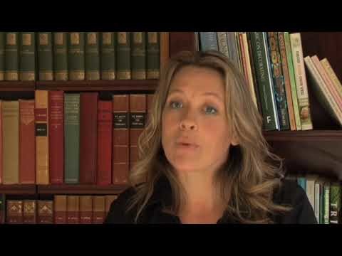 How to prepare a budget for your property development with Sarah Beeny - www.bizzibox.com