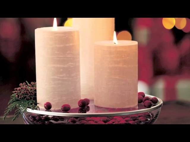 Christmas Decorations - Iced Snowberries Candles
