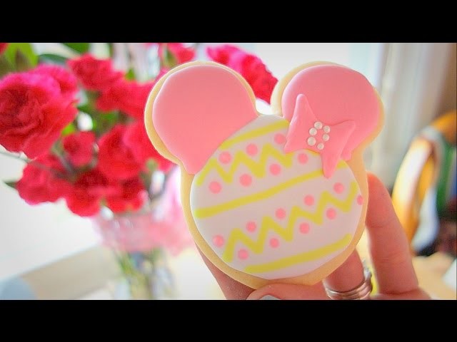 Disney's Mickey Mouse Cookies: Decorate for Easter